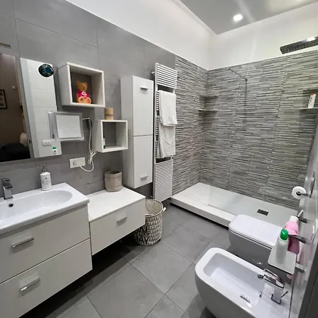 Raroom Luxury R-aparthotel 公寓